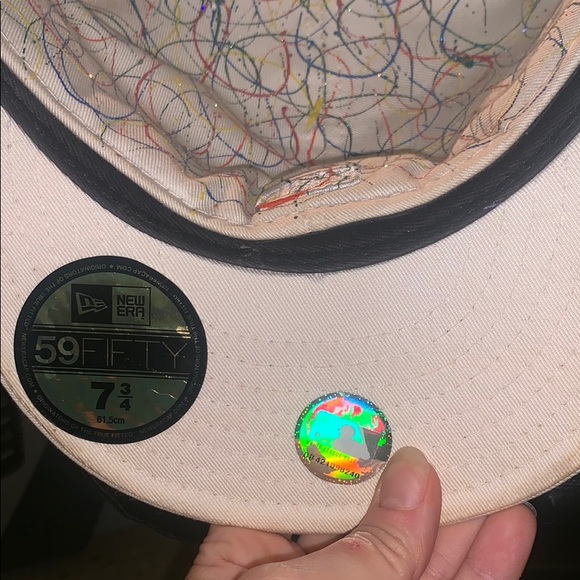 Limited men’s glitter yankee fitted - Picture 5 of 7